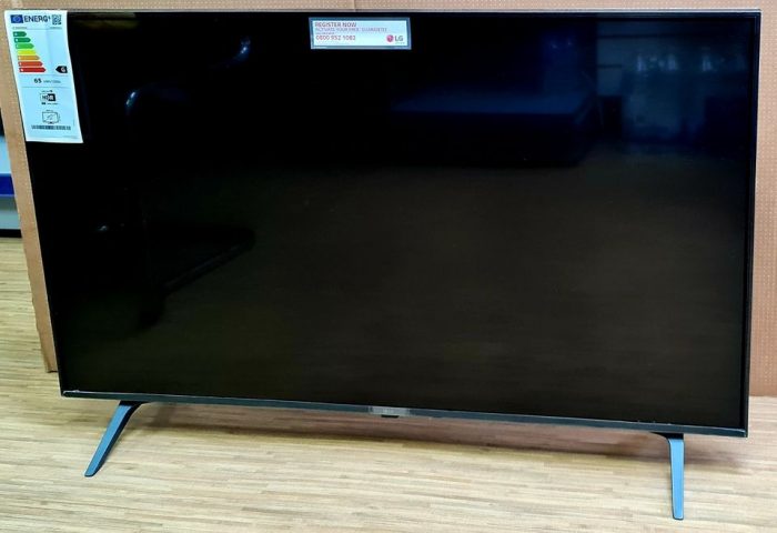 LG 43UP80006LR 43" Smart 4K Ultra HD HDR LED TV with Google Assistant & Amazon Alexa