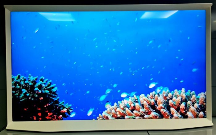 SAMSUNG The Serif QE65LS01TAUXXU 65"Smart 4K Ultra HD HDR QLED TV Cloud White
